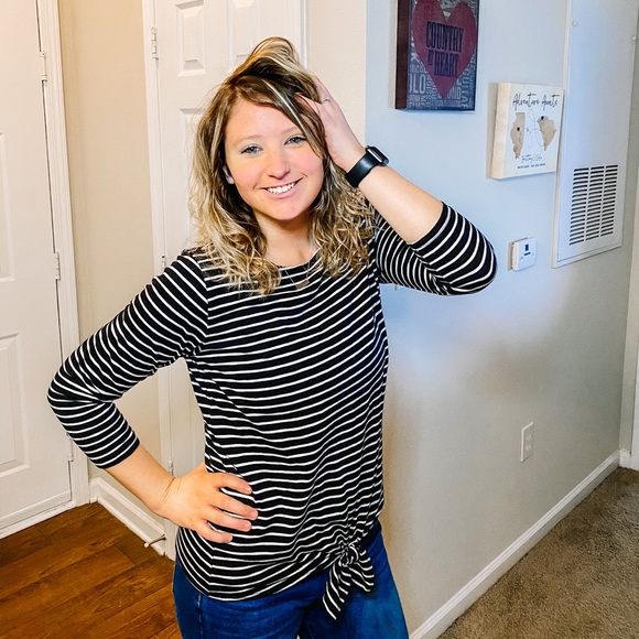 Meet your posher, Brittany! - Picture 1 of 3